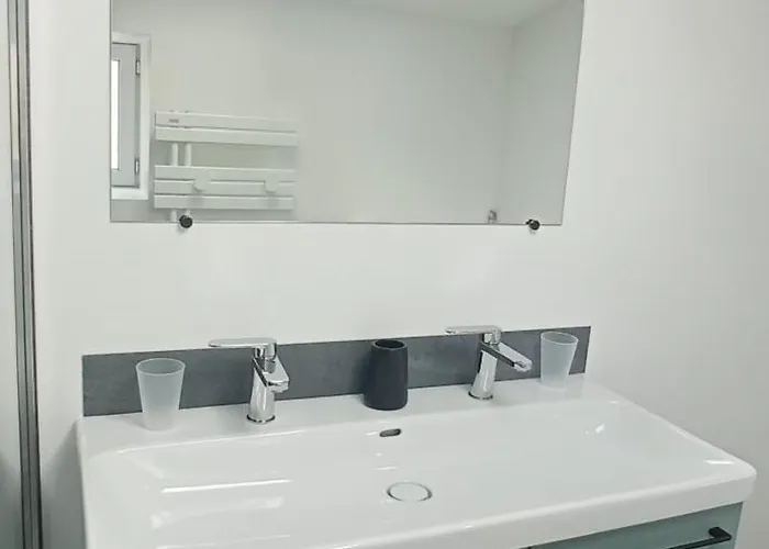 Alojamento de Acomodação e Pequeno-almoço Entre Ciel Et Sevre 3*